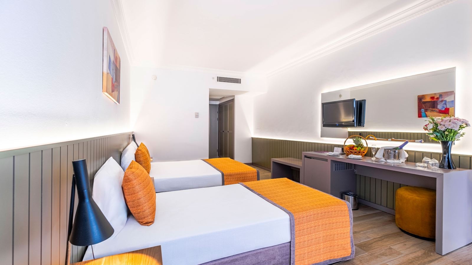 rooms-hotel-standard-room