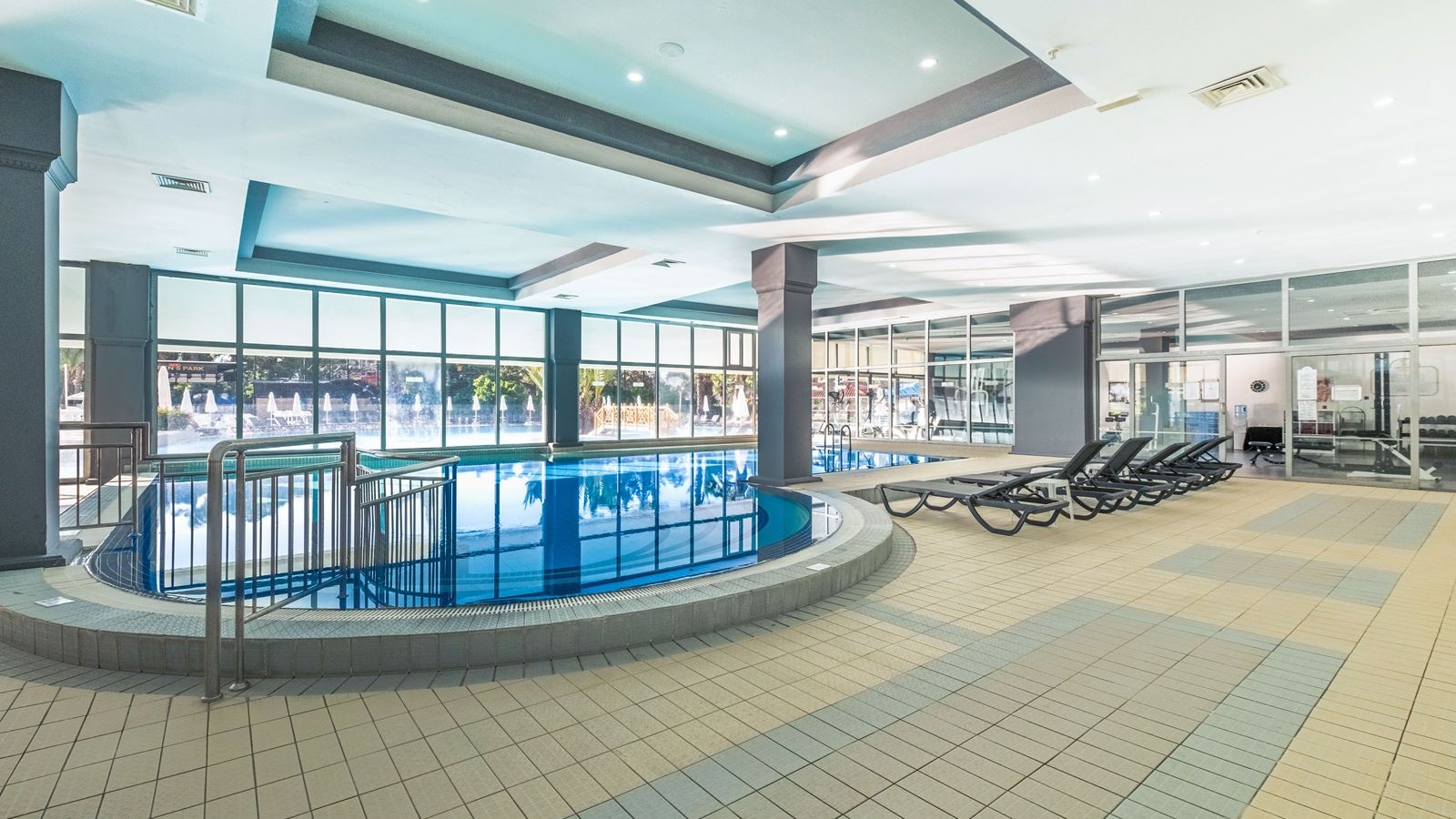 pools-indoor-pool