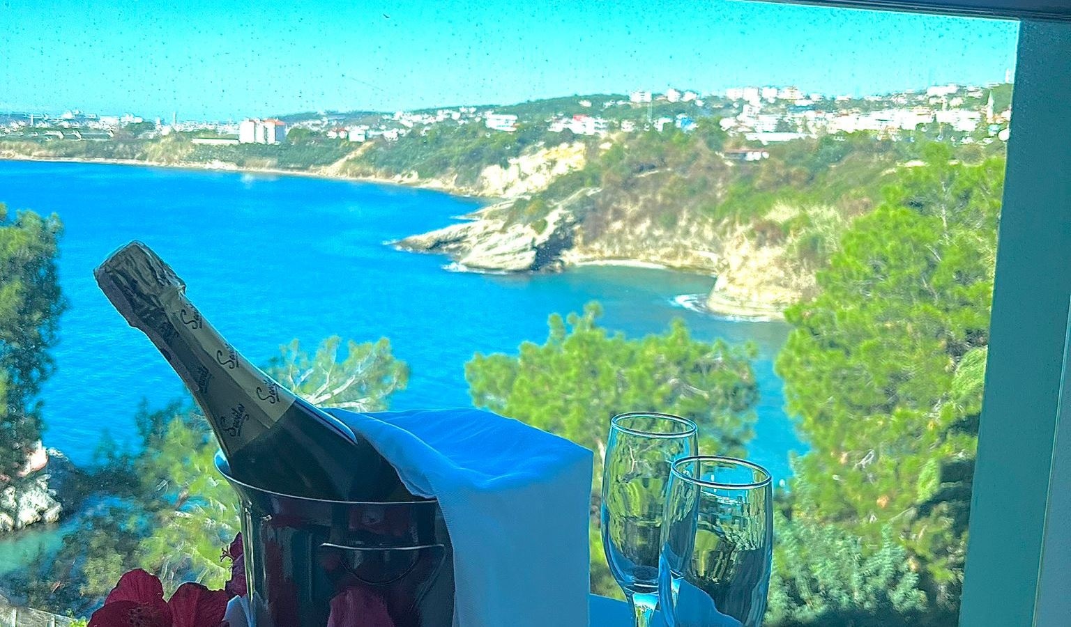 rooms-standard-room-sea-view