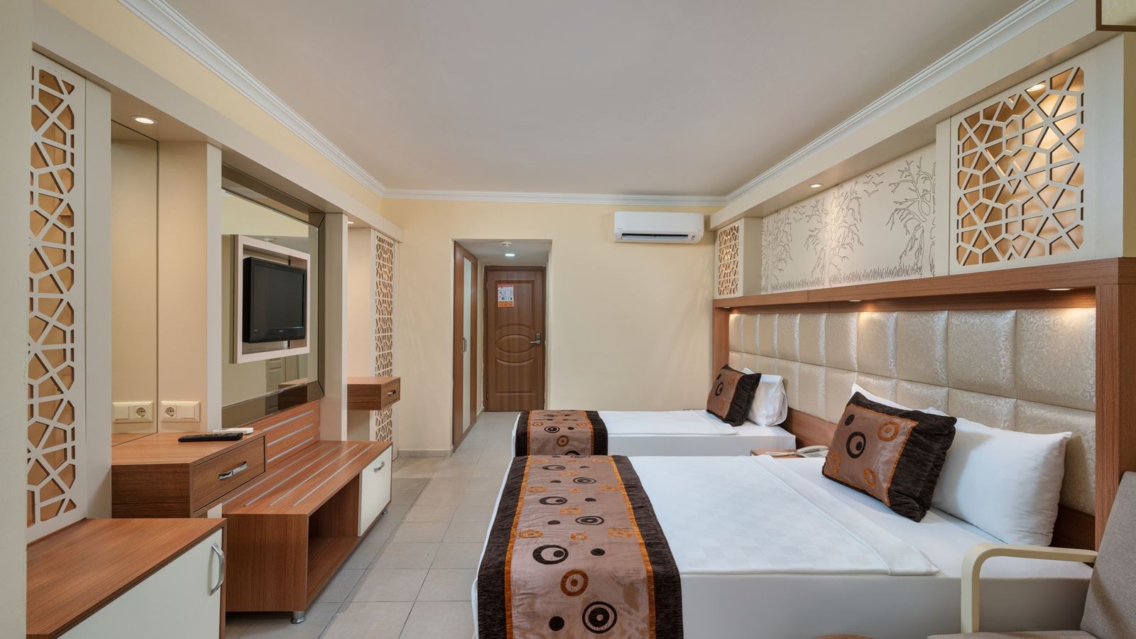 rooms-economy-room