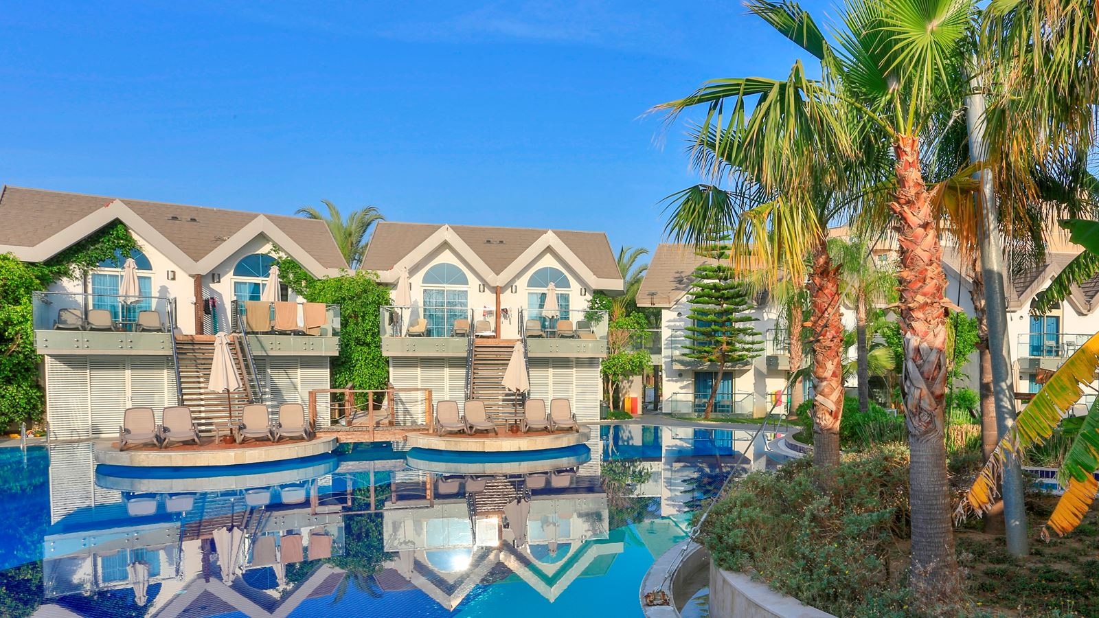 rooms-villa-suite-second-floor