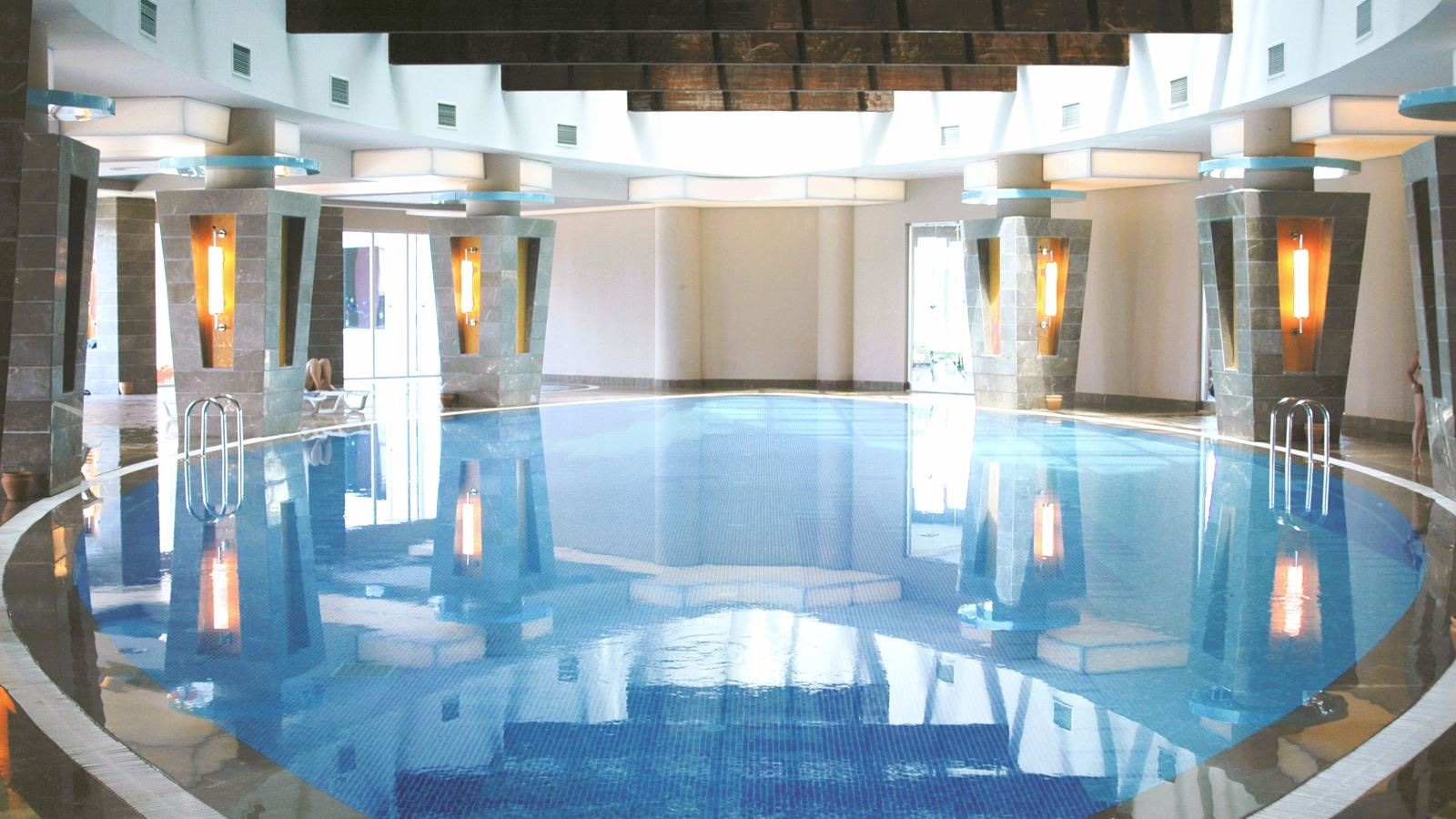 pools-indoor-pool