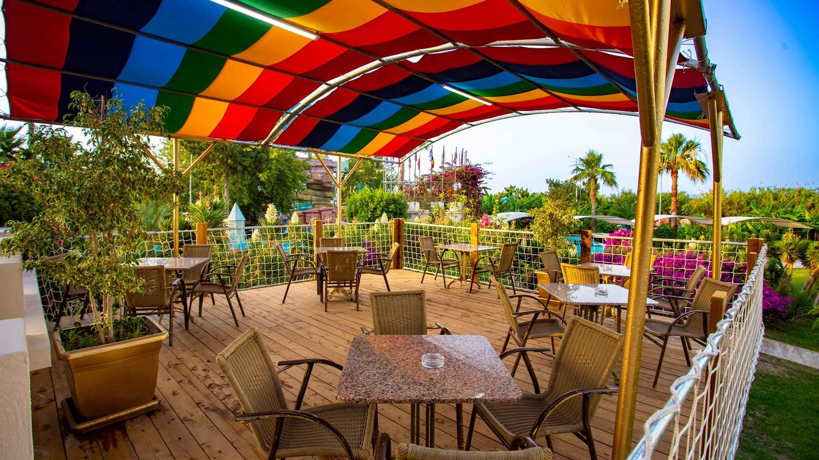 restaurants-lobby-bar