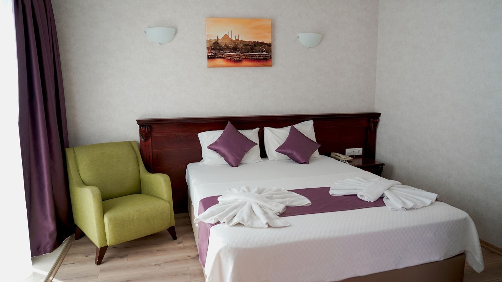 rooms-standard-room-with-balcony