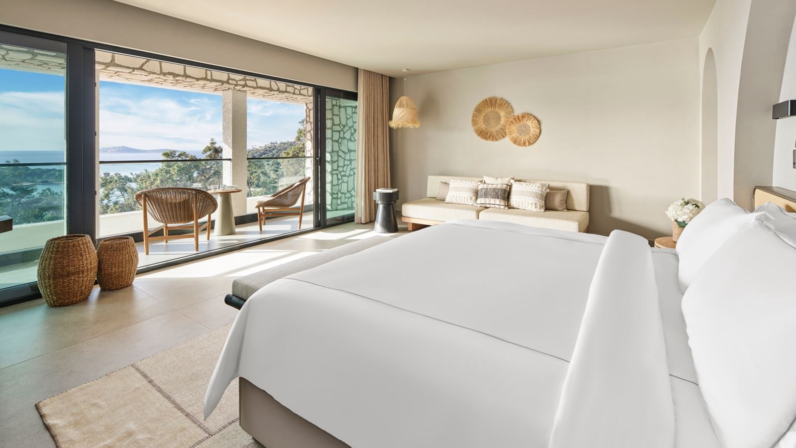 rooms-suite-grand-execuitve-with-terrace