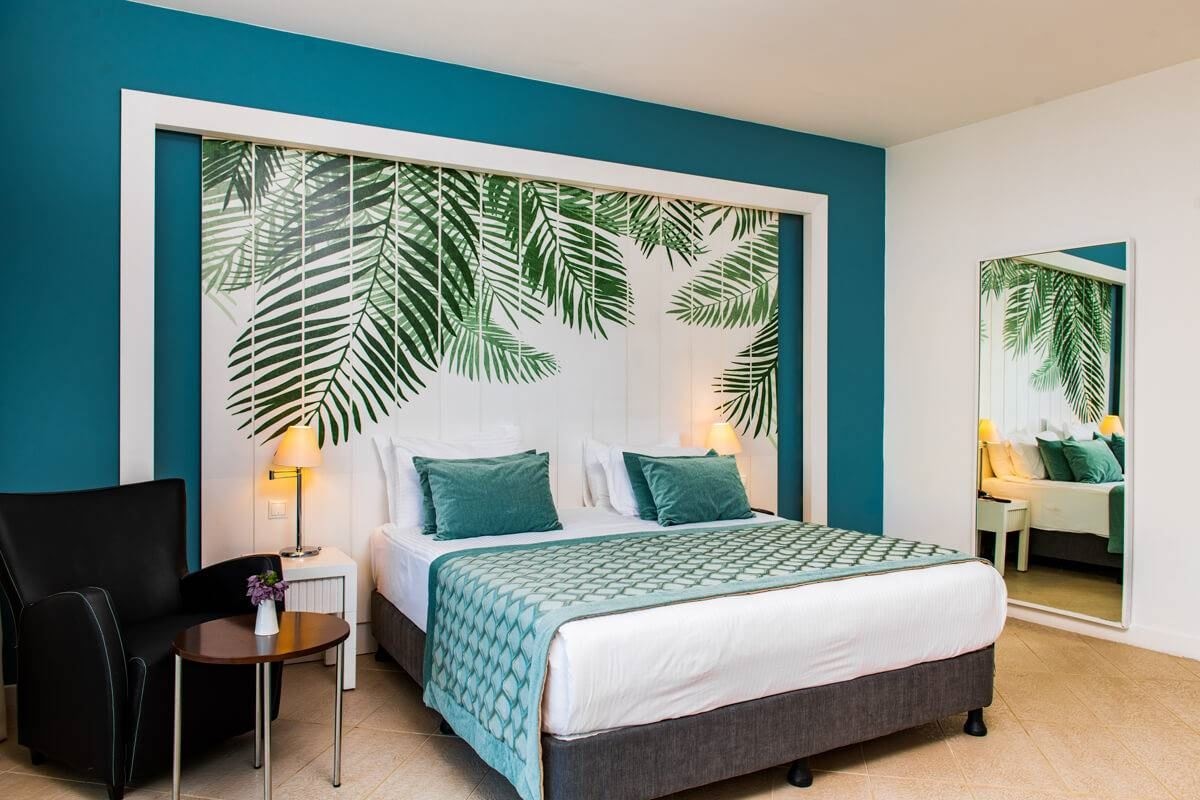 rooms-main-building-deluxe--room-garden-view