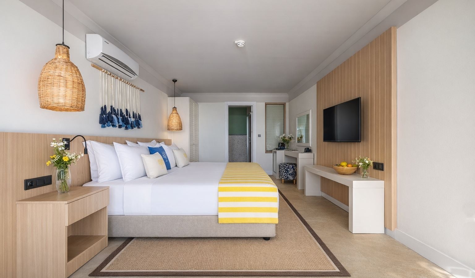 rooms-stone-houses-sea-side