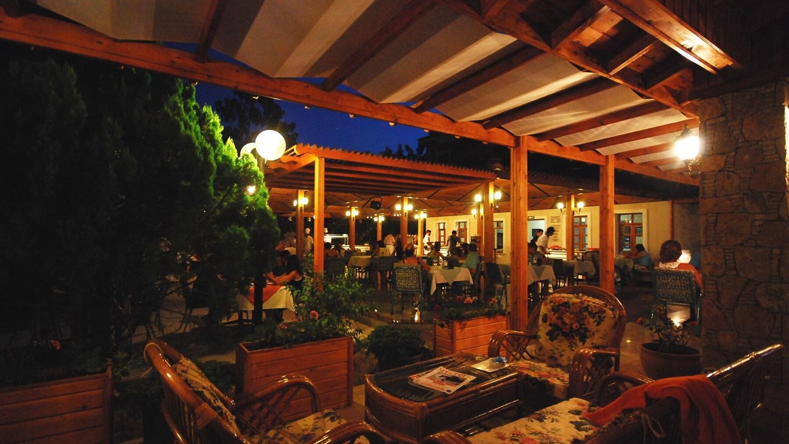 restaurants-restaurants