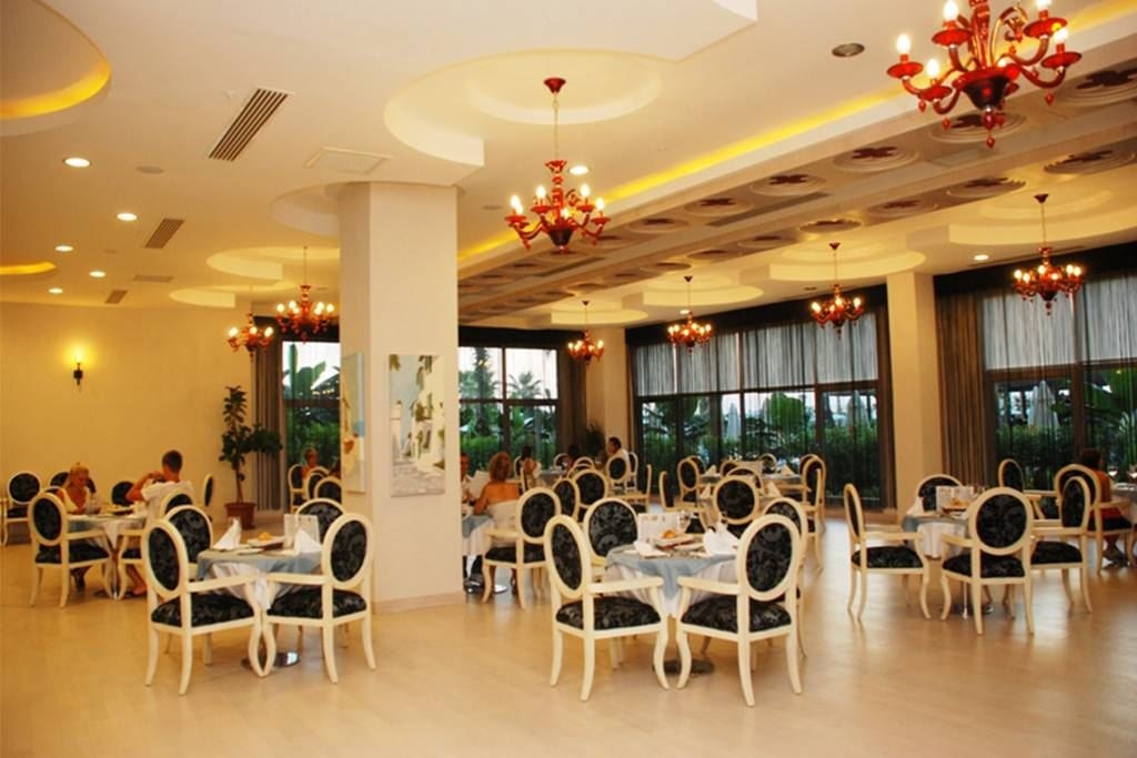 restaurants-acacia-restaurant