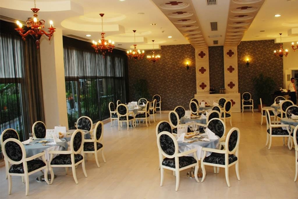 restaurants-acacia-restaurant