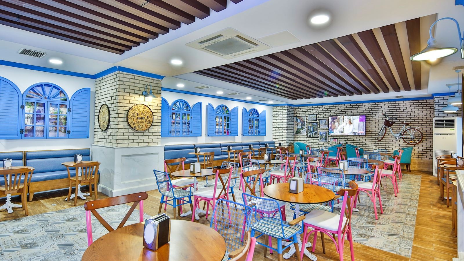 restaurants-restaurants