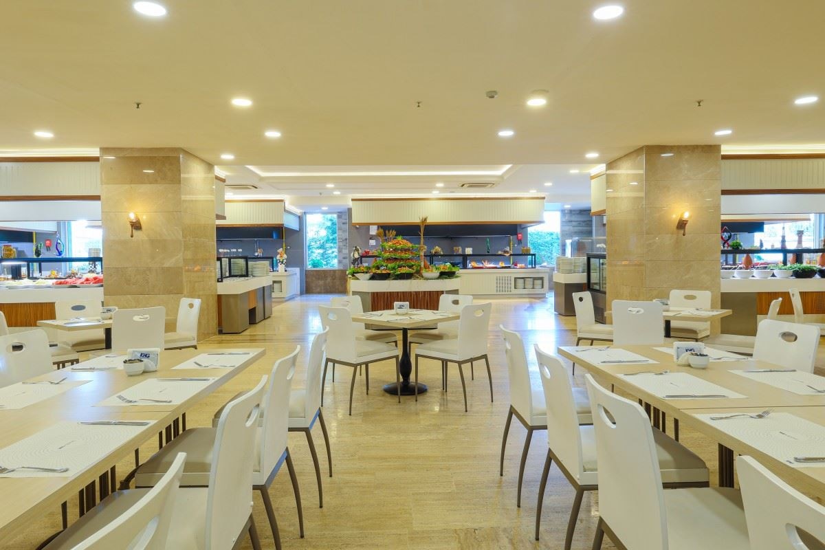 restaurants-admiral-restaurant