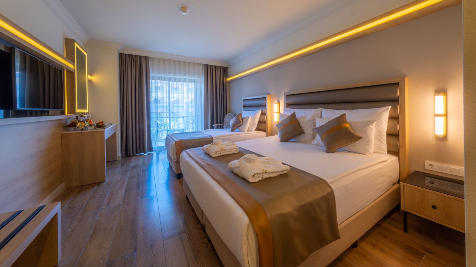 rooms-standart-land-view-room