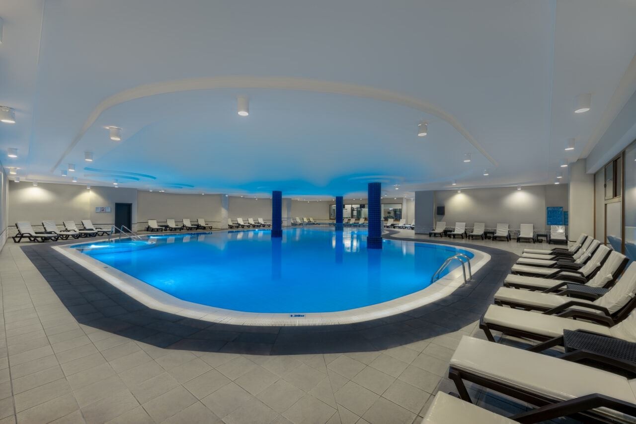 pools-indoor-pool