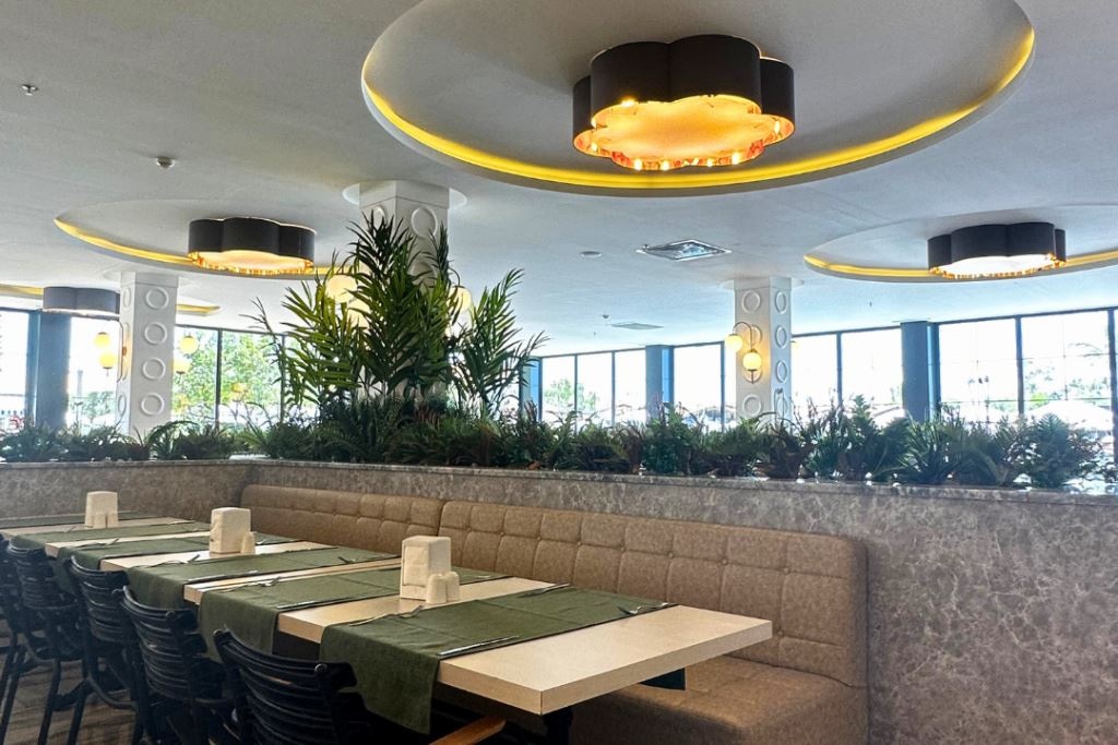 restaurants-main-restaurant