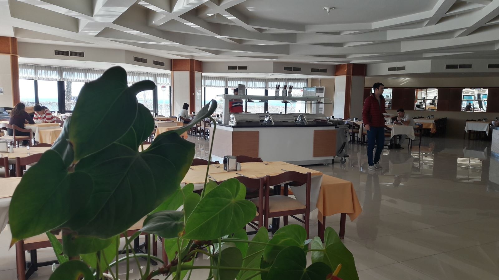 restaurants-main-restaurant