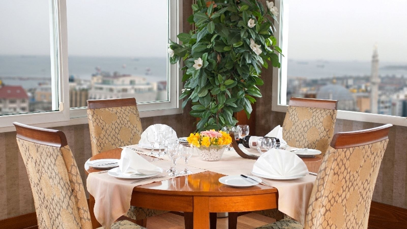 restaurants-restaurants