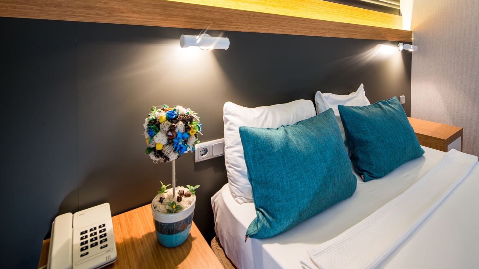 rooms-standard-room-2