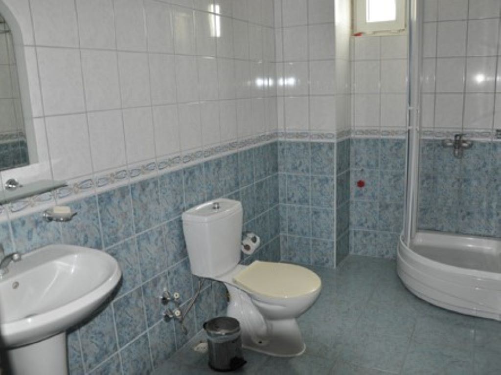 rooms-main-building-standard-room