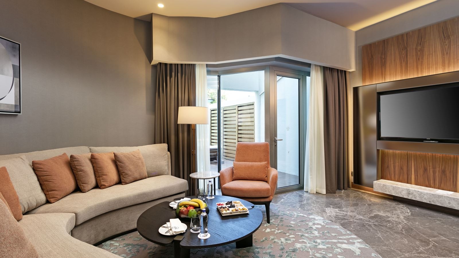 rooms-executive-suite