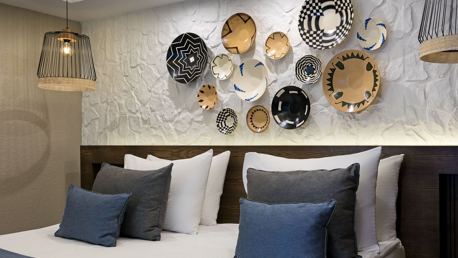 rooms-family-pool-house-ground-floor