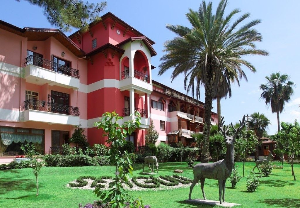 general-main-building