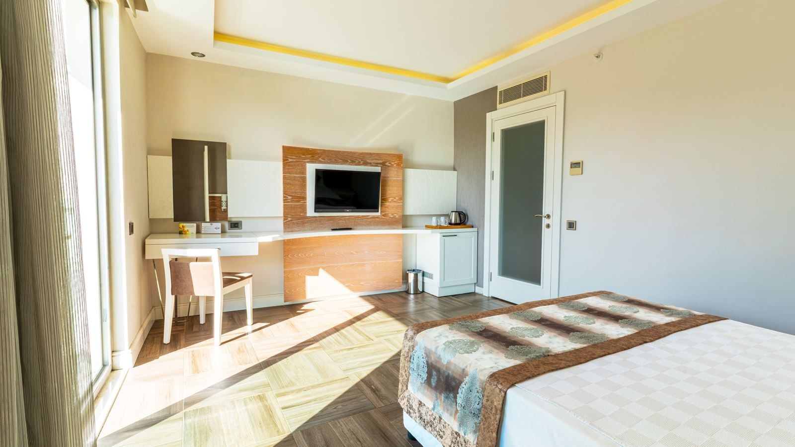 rooms-standard-room