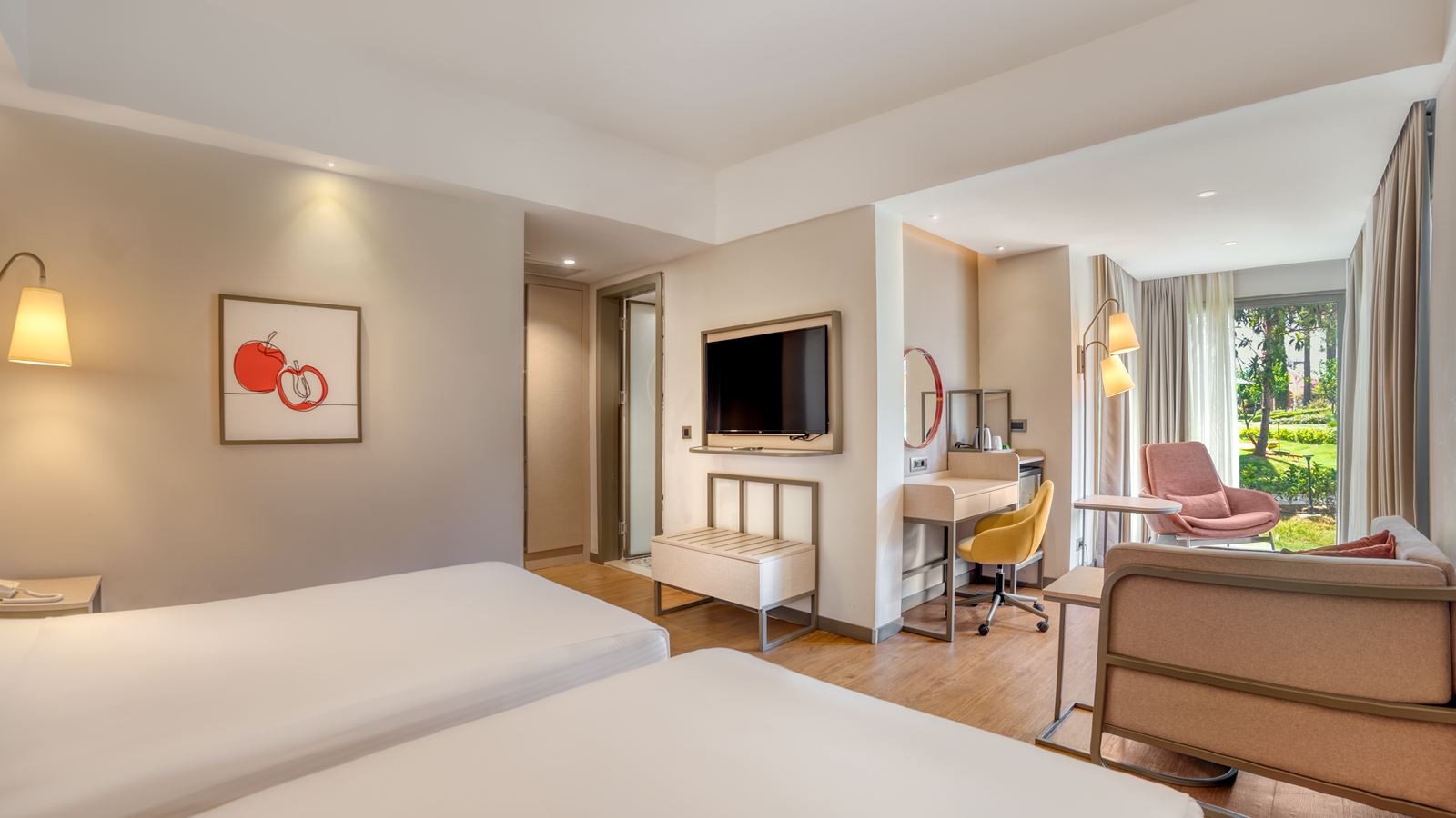 rooms-club-family-garden-up-room