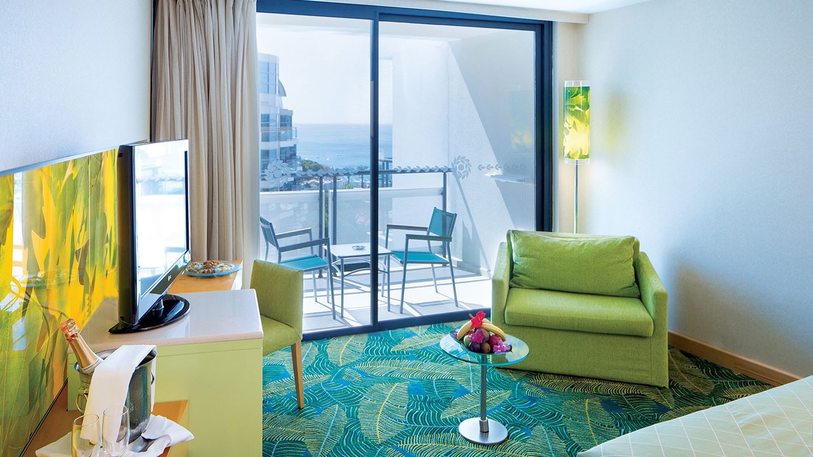 rooms-main-building-standard-room-sea-view