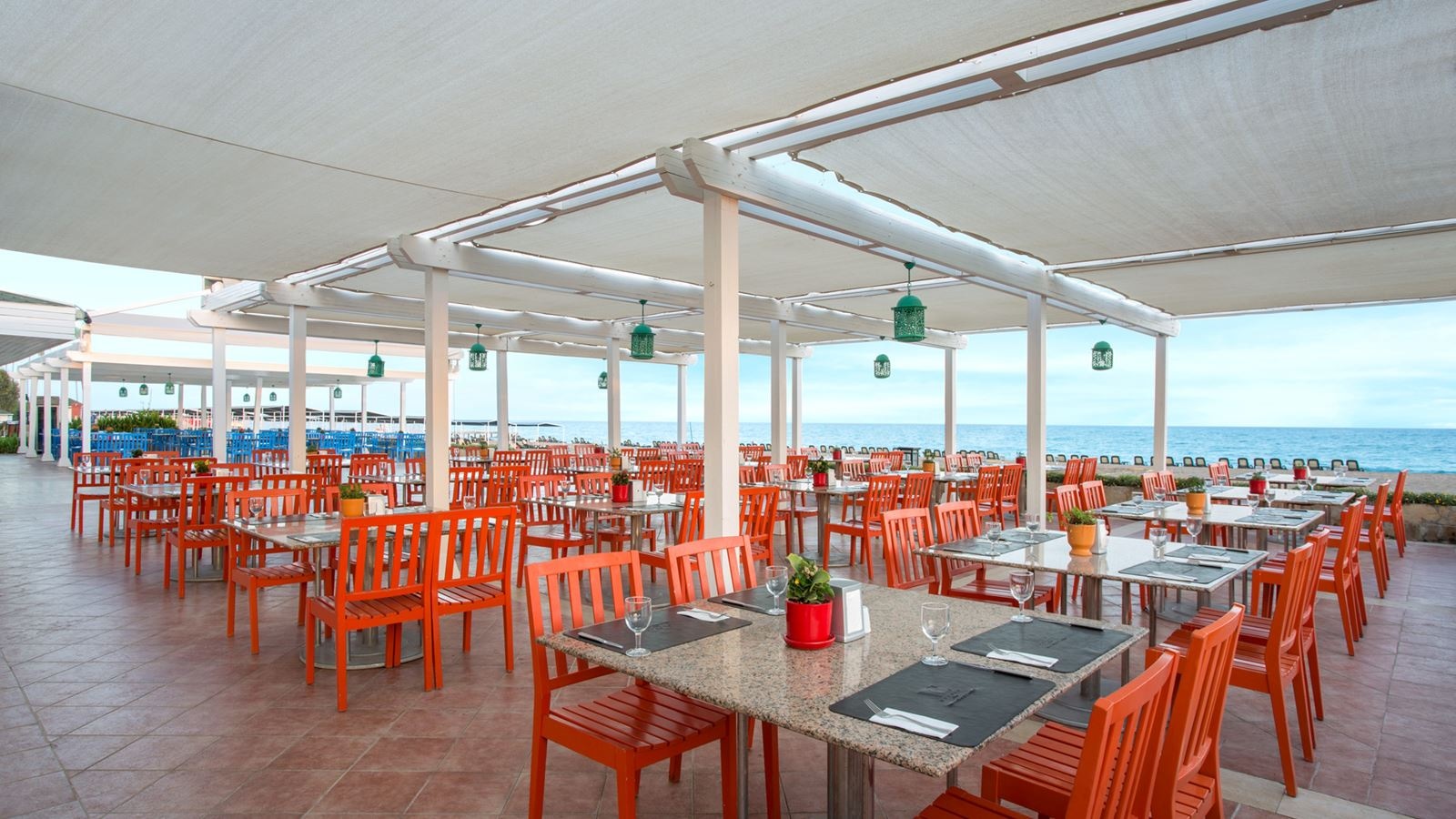 restaurants-sunset-snack-bar