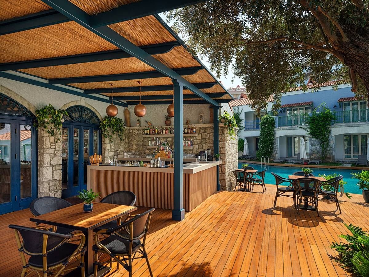 bars-club-house-only-for-villas-guests