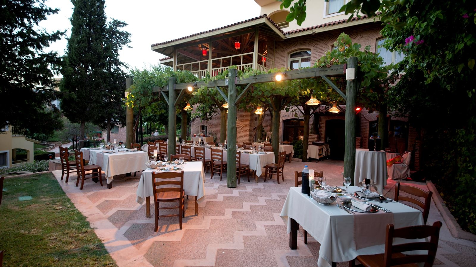 restaurants-la-cucina-italian