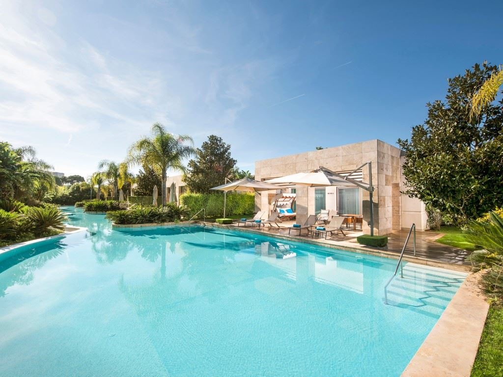 rooms-pearl-pool-suite