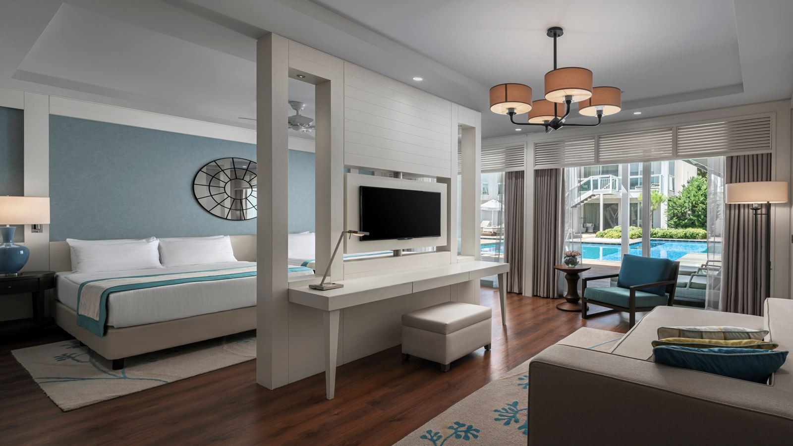 rooms-luxury-pool-suite-ground-floor