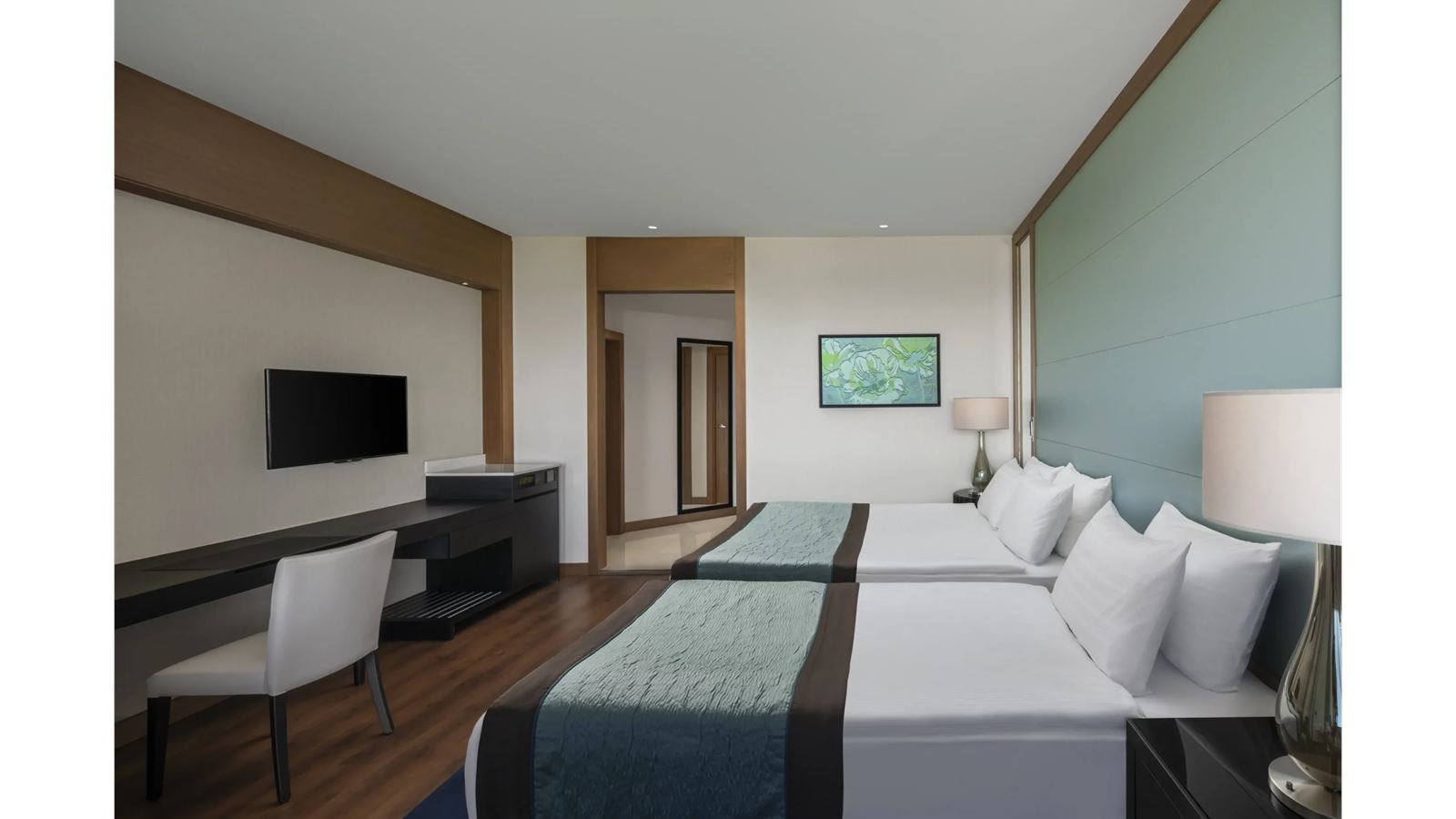 rooms-superior-room-land-view