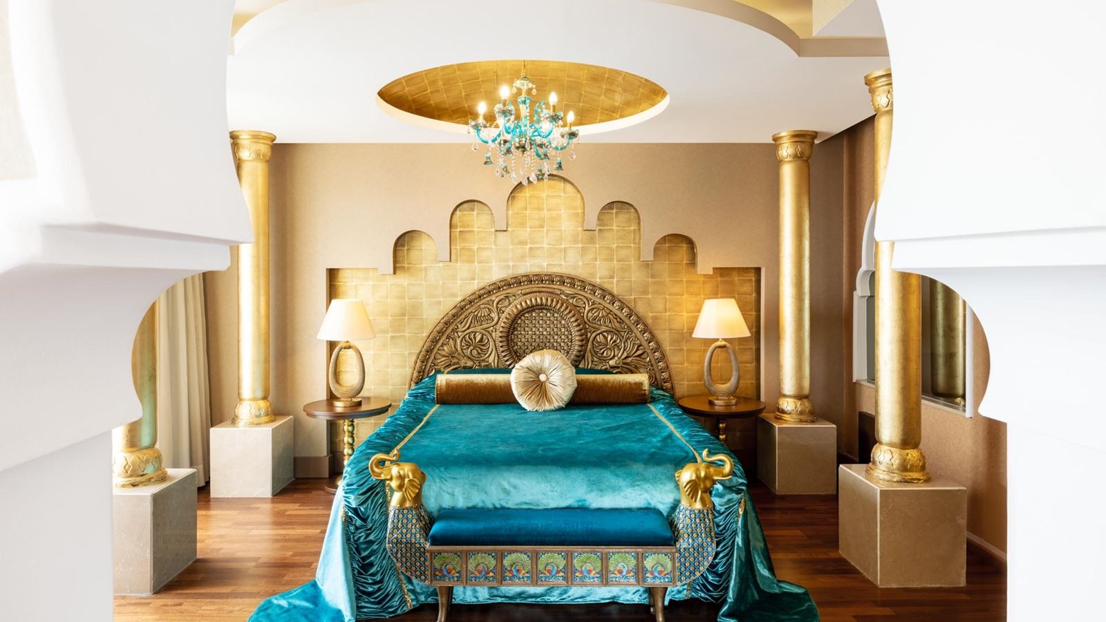 rooms-honeymoon-suite