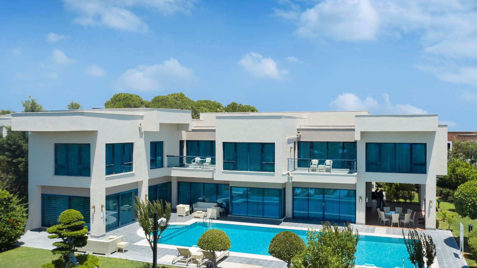 rooms-vip-villa