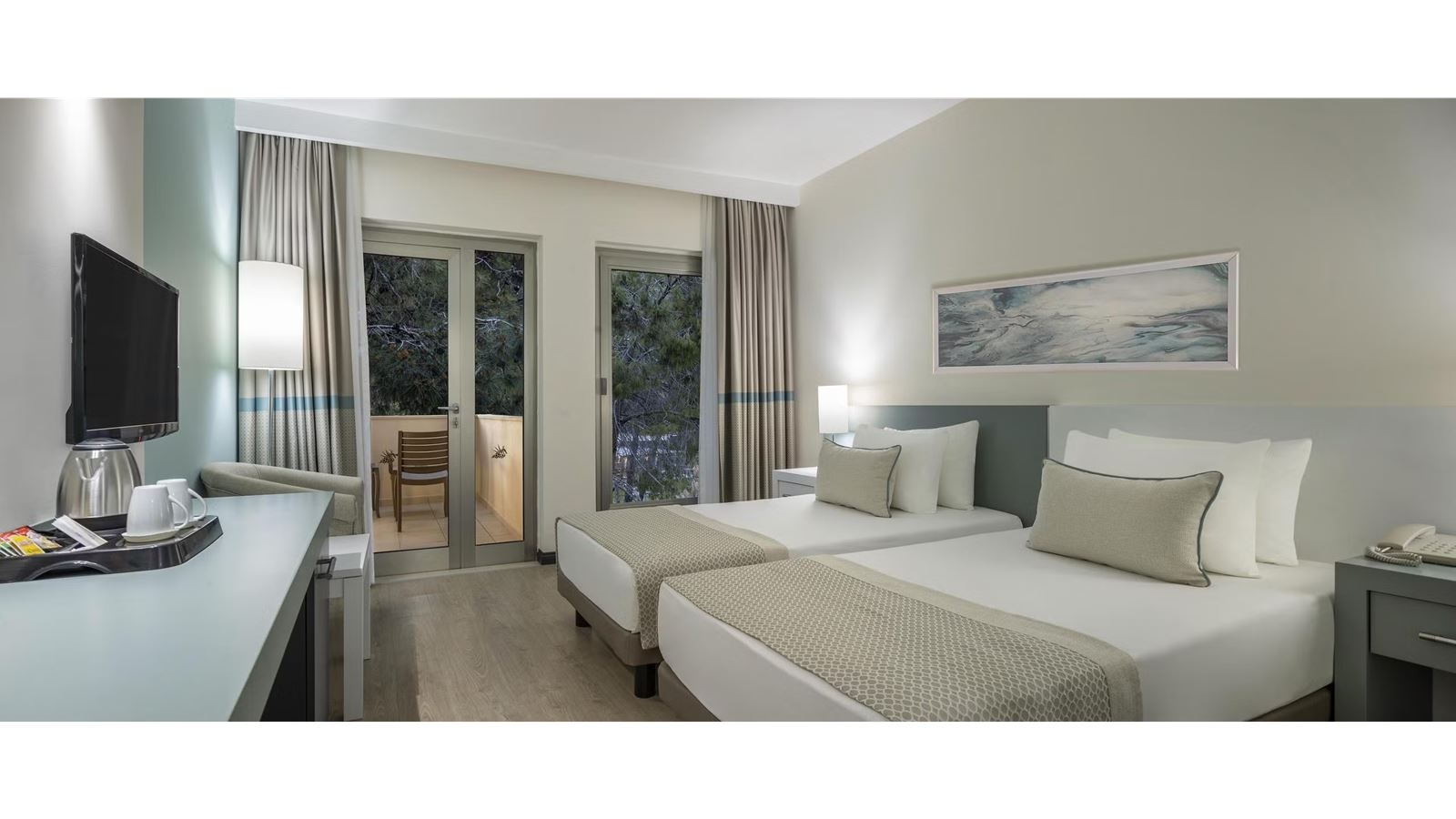 rooms-standard-room-garden-view-with-balcony