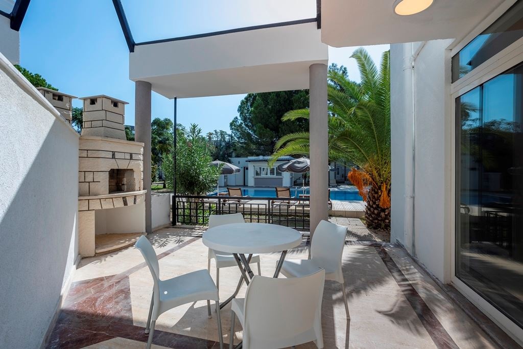 rooms-garden-superior-family-suit