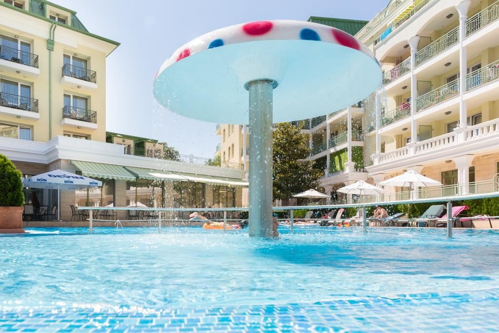 pools-pools