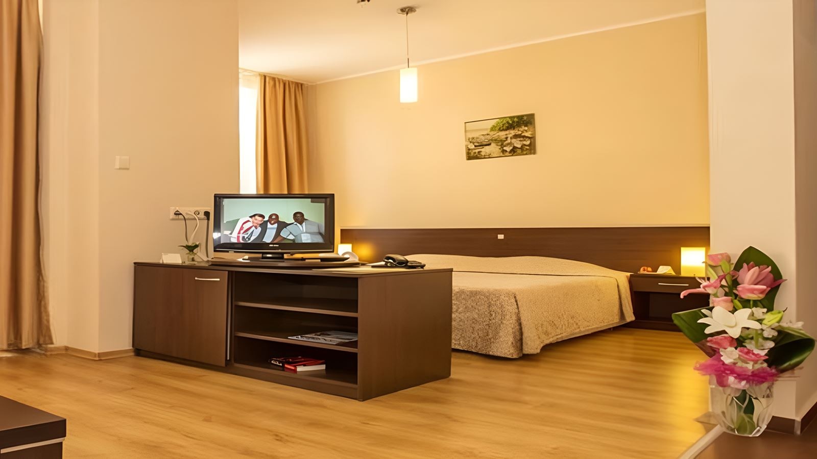 rooms-standard-studio-balcony