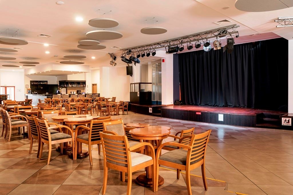 restaurants-restaurants