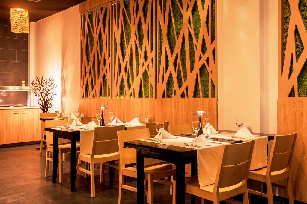 restaurants-restaurants