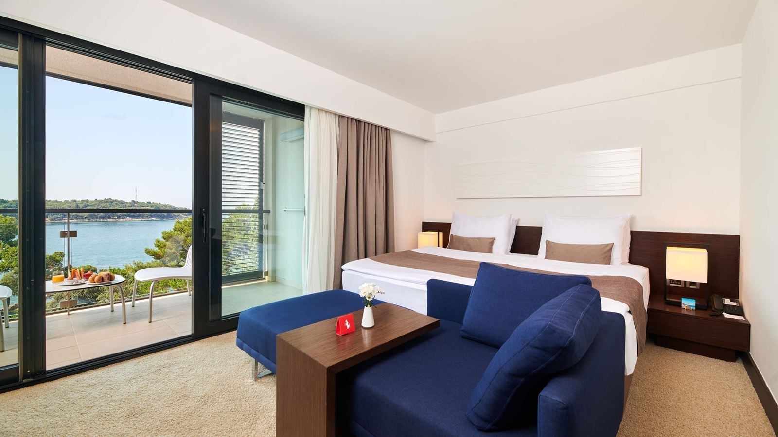 rooms-double-superior-room-park-view-balcony