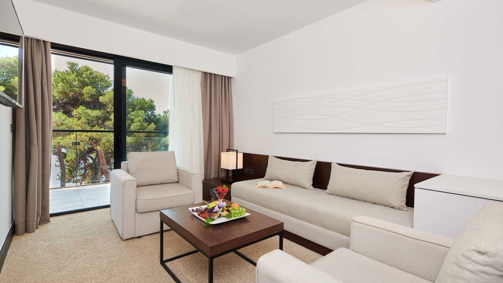 rooms-twin-superior-room-park-view-balcony