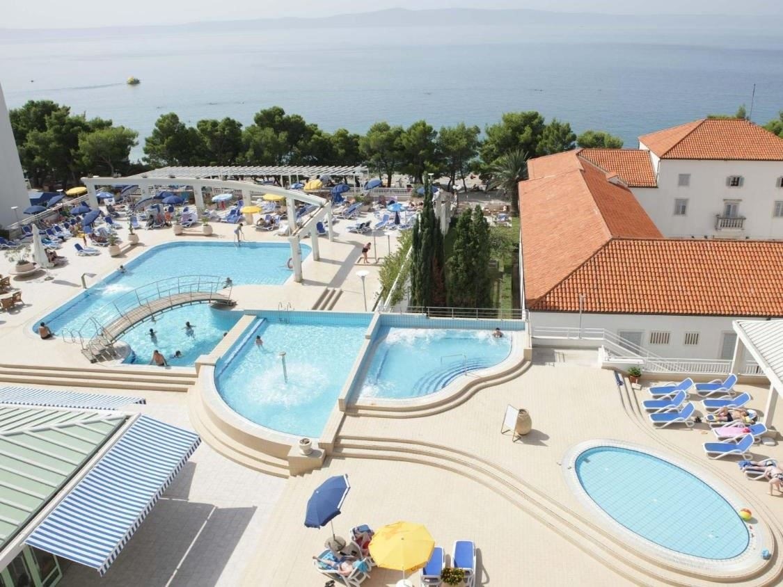 pools-pools