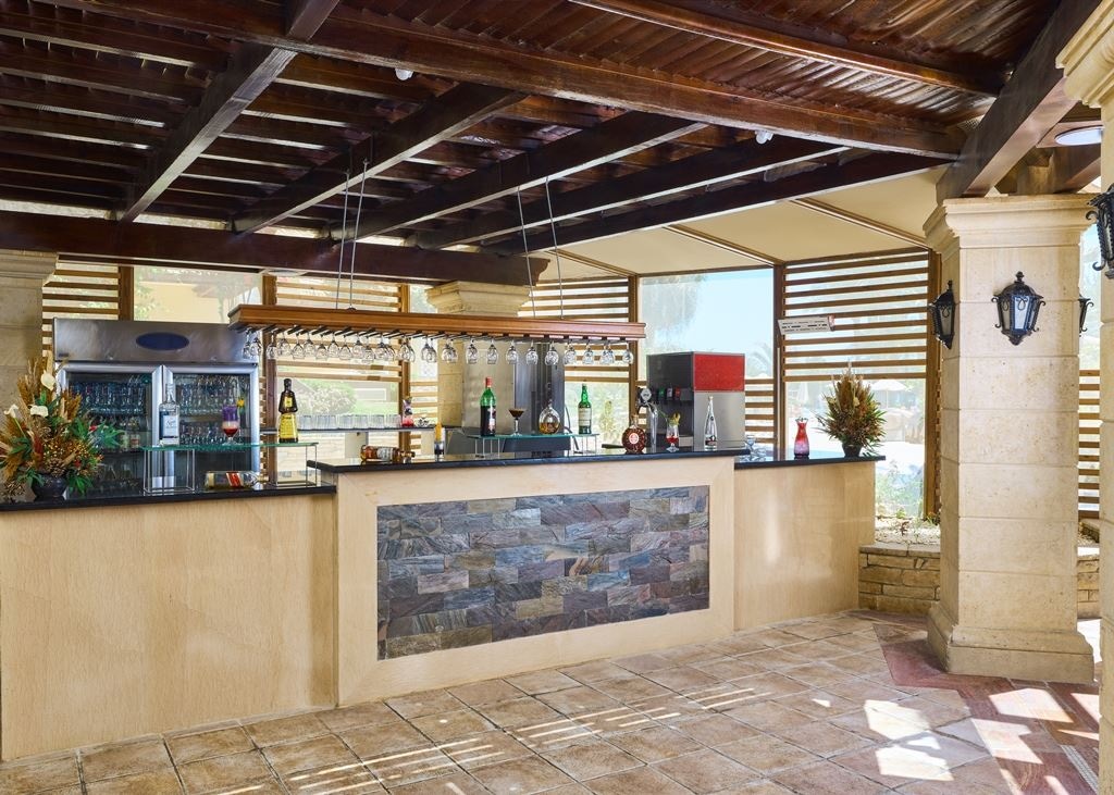 restaurants-main-restaurant-cafe-stella