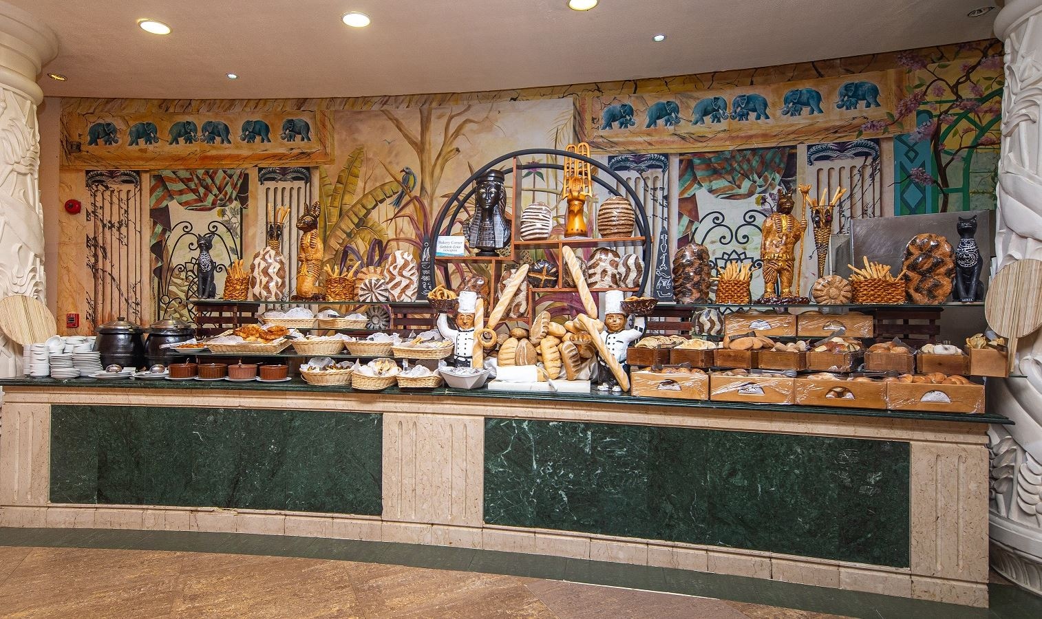 restaurants-caribbean-main-restaurant