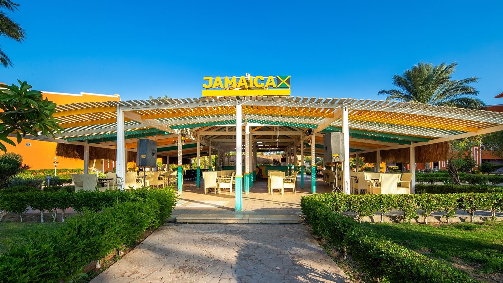 bars-jamaica-pool-bar