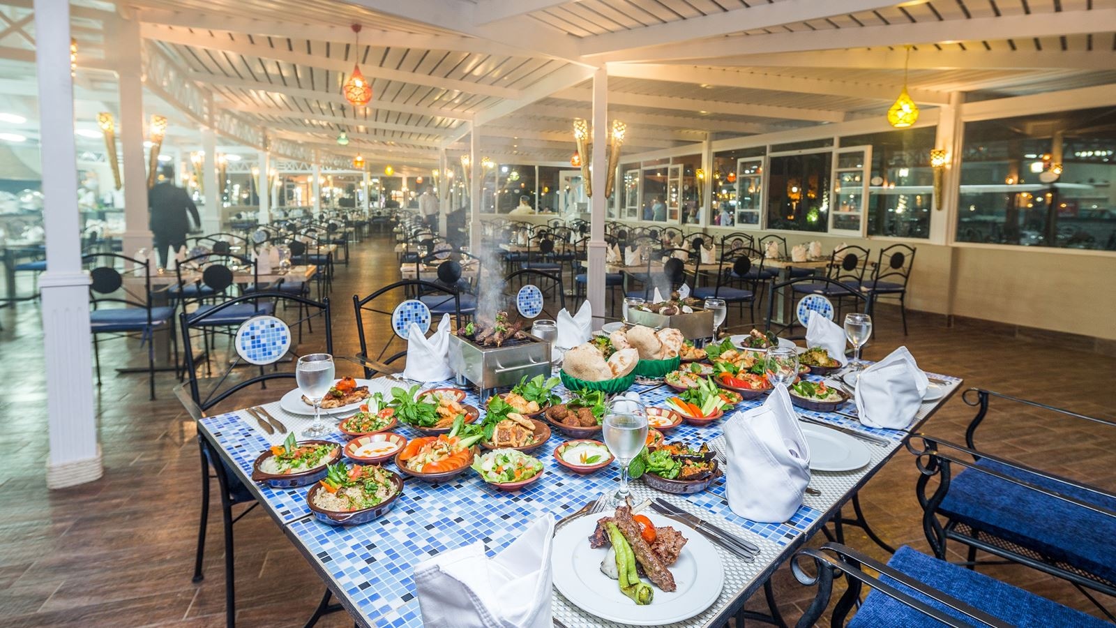 restaurants-arabian-bbq-restaurant